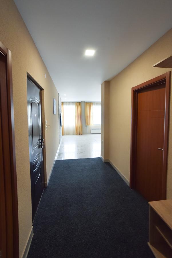 City Center Apartments Pirot Zewnętrze zdjęcie