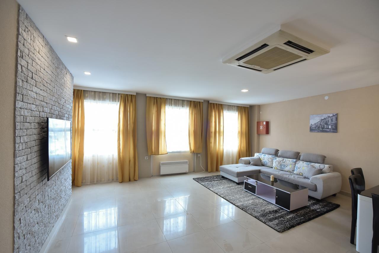 City Center Apartments Pirot Zewnętrze zdjęcie