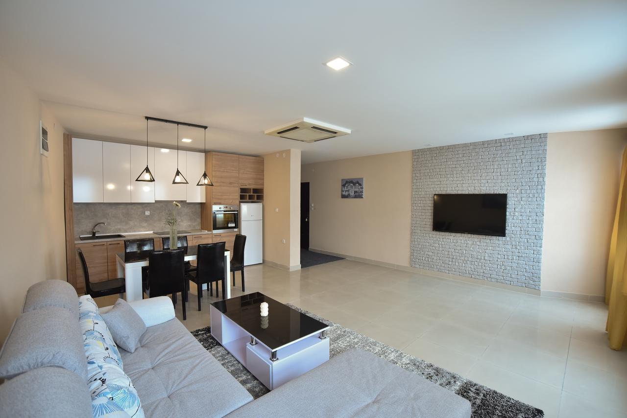 City Center Apartments Pirot Zewnętrze zdjęcie