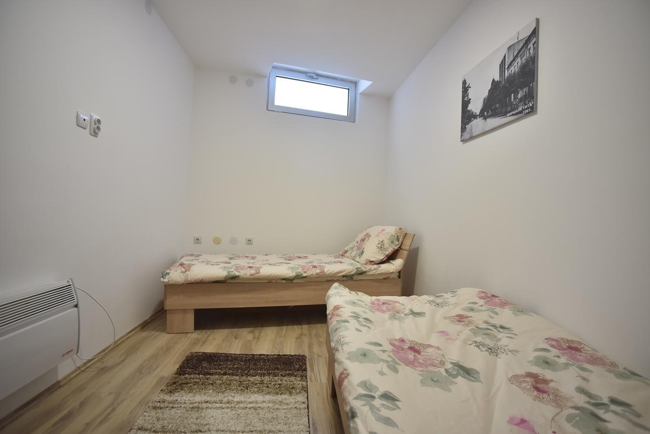 City Center Apartments Pirot Zewnętrze zdjęcie