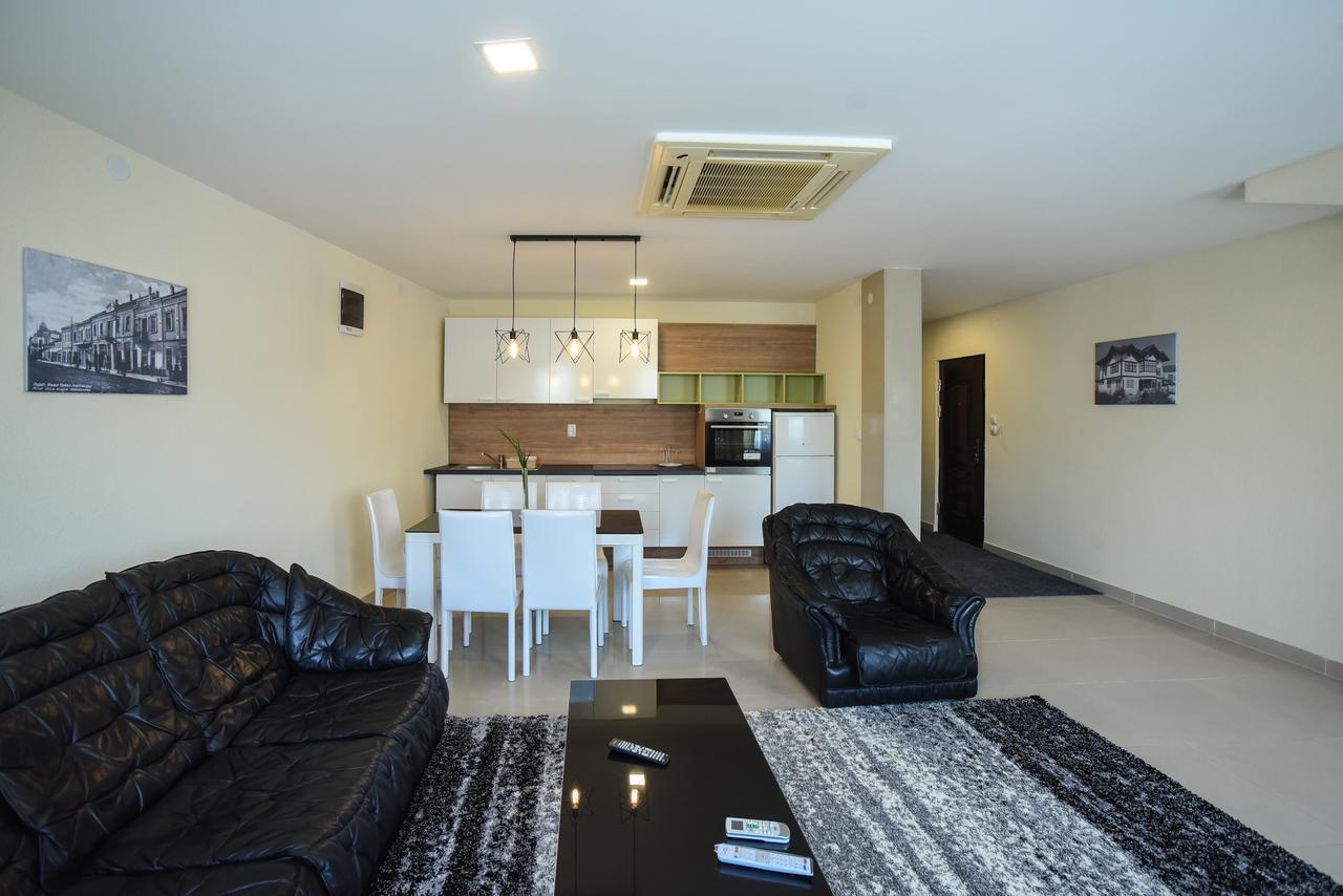 City Center Apartments Pirot Zewnętrze zdjęcie
