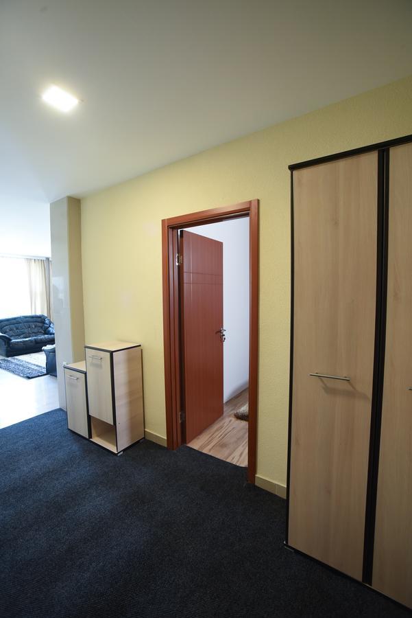 City Center Apartments Pirot Zewnętrze zdjęcie