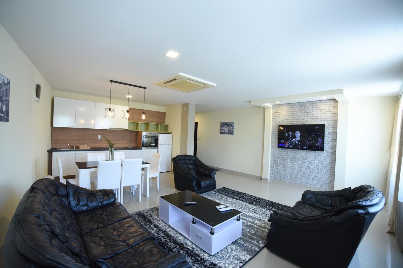 City Center Apartments Pirot Zewnętrze zdjęcie