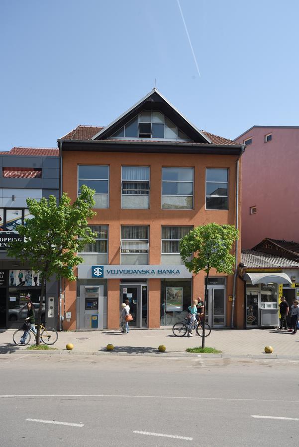 City Center Apartments Pirot Zewnętrze zdjęcie