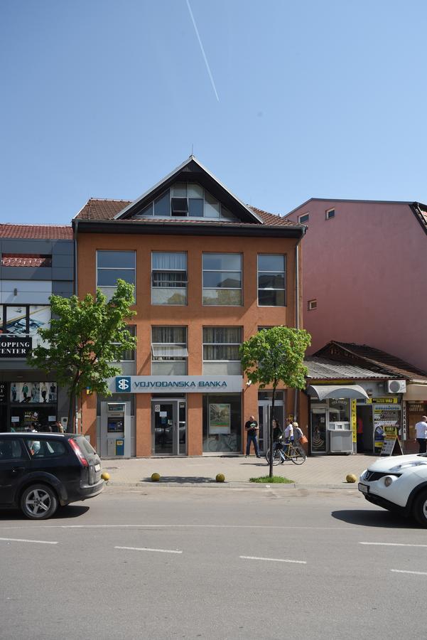 City Center Apartments Pirot Zewnętrze zdjęcie